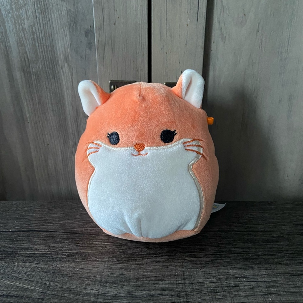 Squishmallow Chinchilla